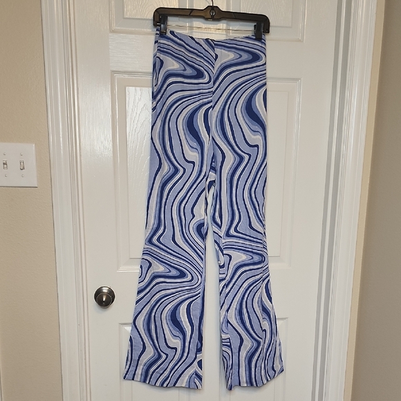 Zara Pants - Zara Blue White High Waist Flare Slit Leg Wavy Swirl Linen Blend Pants